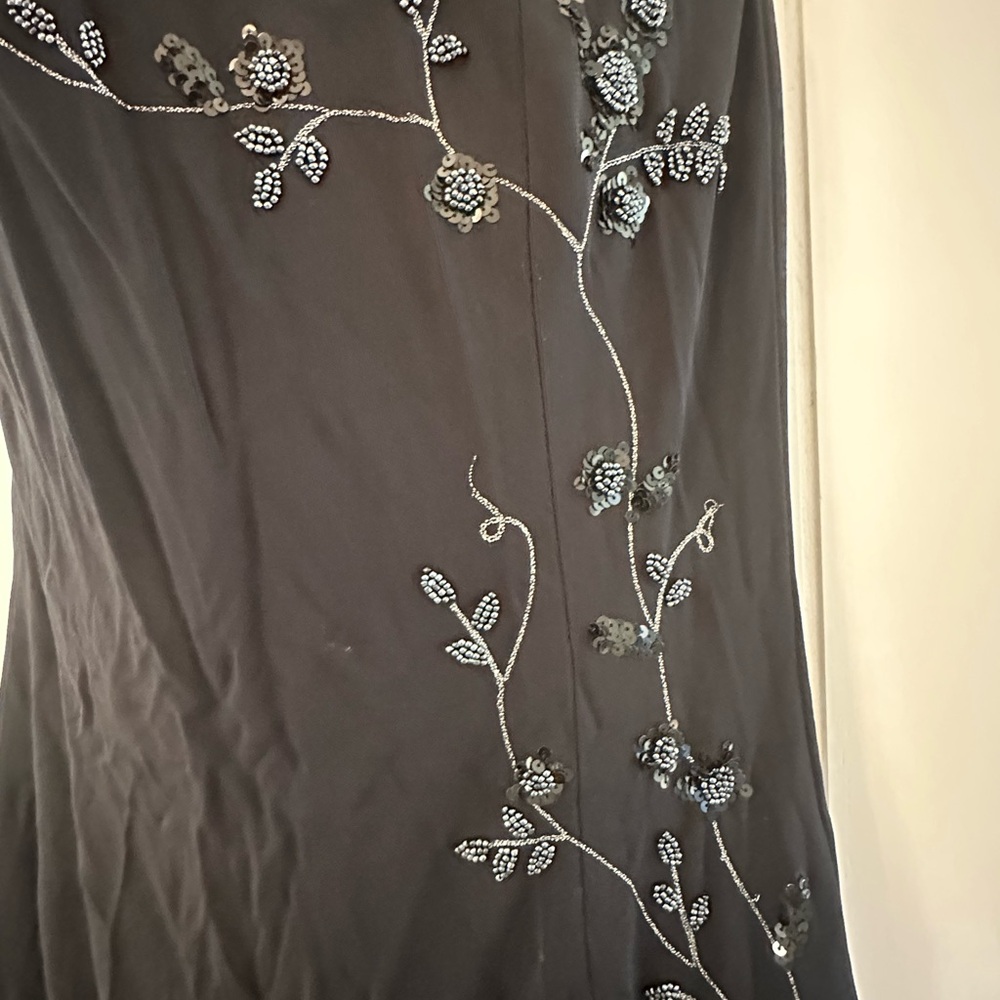 Elegant Black Floral Embellished Maxi Dress